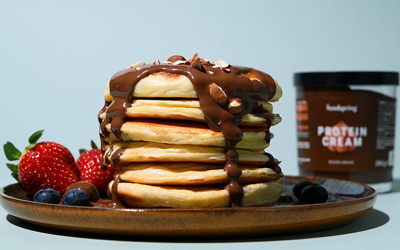 pancake con cioccolata e frutta