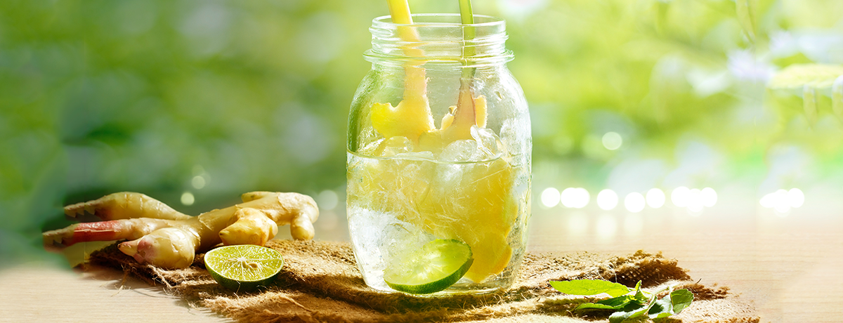 acqua aromatizzata al limone e zenzero