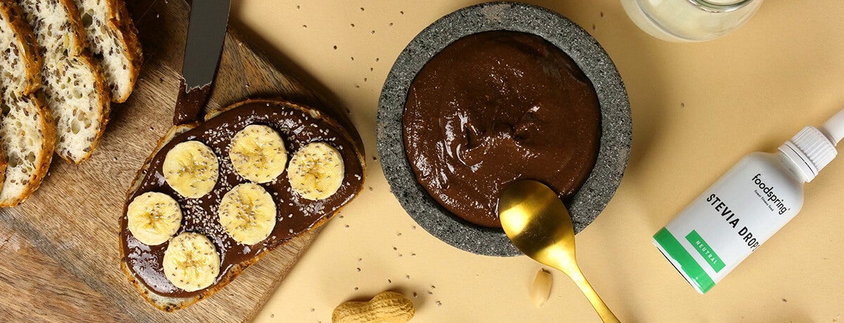 Crema de chocolate y cacahuete baja en carbohidratos