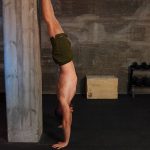 Handstand lernen in 9 einfachen Schritten