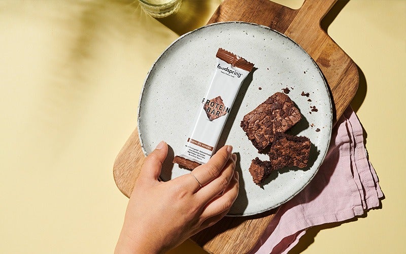 chocolate brownie flavored protein bars by foodspring
