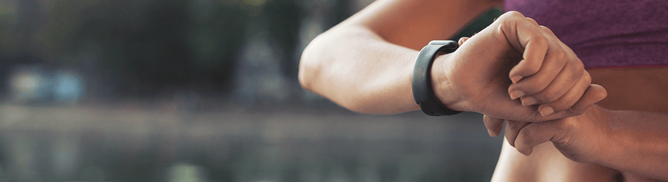 midiendo el pulso en un smartwatch