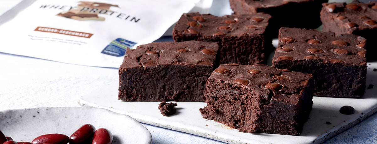 a photo of fudgy protein brownies made with kidney beans