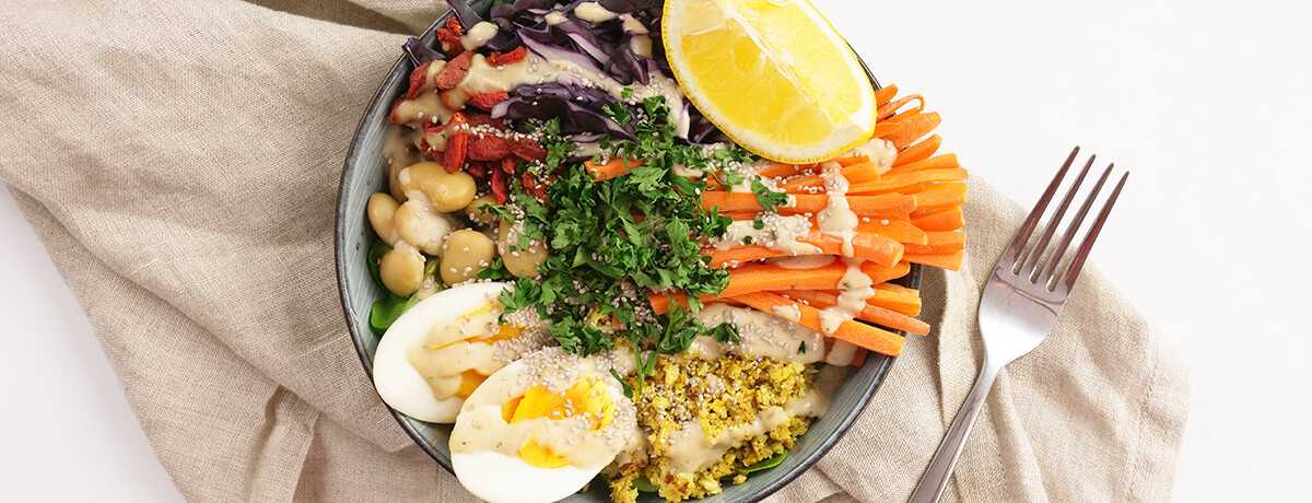 a low-carb buddha bowl using cauliflower rice for healthy food alternatives to white rice