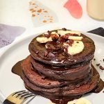 Soffici pancake vegani proteici al cioccolato
