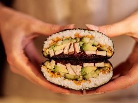Veganes Onigirazu Sandwich
