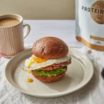 Panino per la colazione ad alto contenuto proteico
