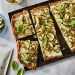 Zucchini, Artischocke & Pesto Fladenbrot